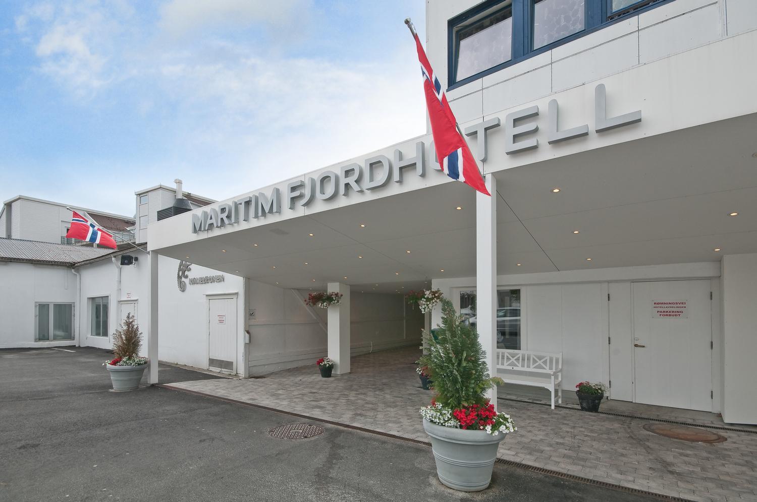 Maritim Fjordhotel Flekkefjord Zewnętrze zdjęcie